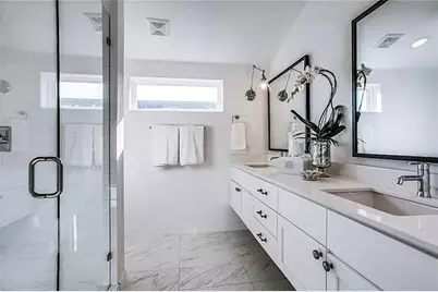 627 Finley Court, Dallas, TX 75208 - Photo 11