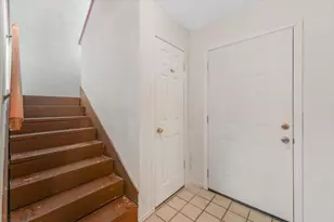 114 Wilshire Ct, Irving, TX 75061 - Photo 5