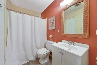 114 Wilshire Court, Irving, TX 75061 - Photo 11