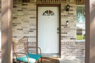 300 S Cottonbelt Ave, Wylie, TX 75098 - Photo 3