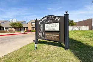 17490 Meandering Way, Dallas, TX 75252 - Photo 37