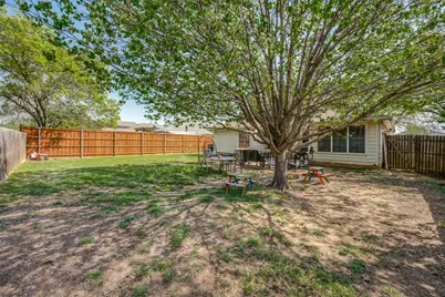 745 Winding Oak, Lake Dallas, TX 75065 - Photo 25