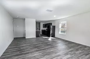 701 E Hanna St, Denison, TX 75021 - Photo 1