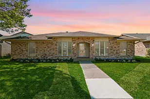 714 Royal Oaks Dr, Garland, TX 75040 - Photo 5