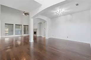 1733 White Cap Ct, DeSoto, TX 75115 - Photo 7