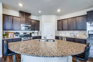 2440 Opaline Dr, Little Elm, TX 76227 - Photo 9