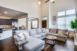 2440 Opaline Dr, Little Elm, TX 76227 - Photo 5