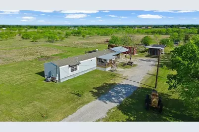 2647 NW County Road 1110, Corsicana, TX 75110 - Photo 1