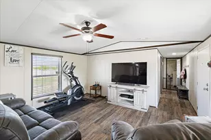 2647 NW County Rd 1110, Corsicana, TX 75110 - Photo 15