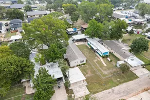 3417 Hawaiian Ct, Granbury, TX 76048 - Photo 37