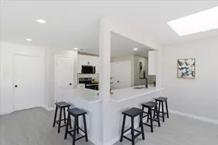 1509 University Dr, Arlington, TX 76013 - Photo 5