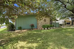 3808 Kimberly Ln, Fort Worth, TX 76133 - Photo 5