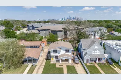 1015 Kings Highway, Dallas, TX 75208 - Photo 1