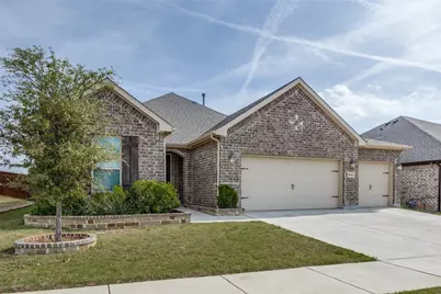 9016 Bison Creek Drive, Fort Worth, TX 76131 - Photo 3