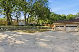120 Timberlake Dr, Azle, TX 76020 - Photo 3