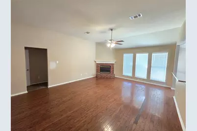 1810 Saint Nevis Drive, Mansfield, TX 76063 - Photo 7