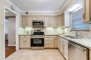 6070 Averill Way, Dallas, TX 75225 - Photo 9