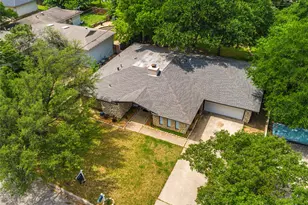 1209 Wade Dr, Bedford, TX 76022 - Photo 37