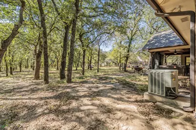 2865 J E Woody Road, Springtown, TX 76082 - Photo 27