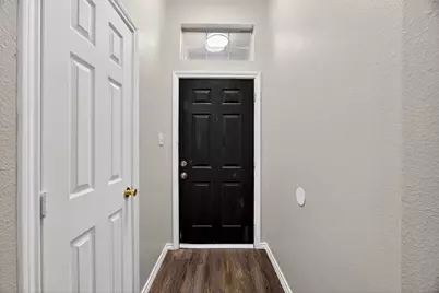 3205 Carverly Avenue, Fort Worth, TX 76119 - Photo 19