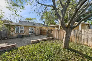 7021 Kingsbury Dr, Dallas, TX 75231 - Photo 23