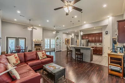 5900 Houghton Avenue, Fort Worth, TX 76107 - Photo 29