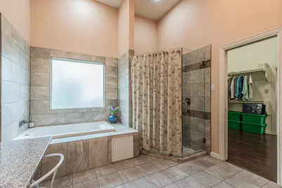5900 Houghton Avenue, Fort Worth, TX 76107 - Photo 23