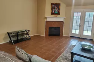 12567 Hawk Creek Dr, Frisco, TX 75033 - Photo 7