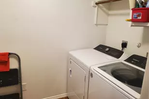 12567 Hawk Creek Dr, Frisco, TX 75033 - Photo 17