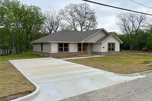 307 Elba St, Bowie, TX 76230 - Photo 1