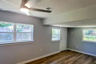 1710 Glenwick Ln, Irving, TX 75060 - Photo 5