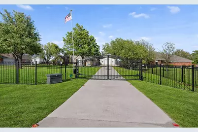 16036 University Drive, Forney, TX 75126 - Photo 3