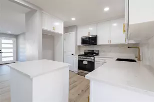 1510 Lackland St, Arlington, TX 76010 - Photo 5