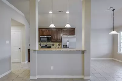 205 Commonwealth Circle, Waxahachie, TX 75165 - Photo 11