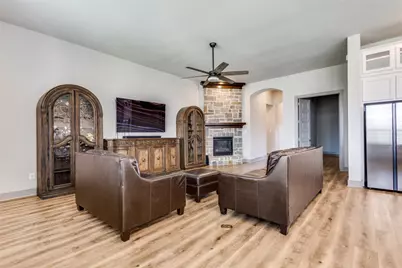 825 Glen Crossing Drive, Celina, TX 75009 - Photo 7