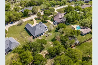 114 Danielle Drive, Hudson Oaks, TX 76087 - Photo 29