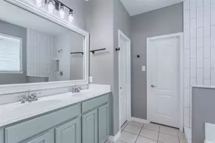 1240 Hayden Ln, Savannah, TX 76227 - Photo 9