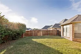 1313 Bradbury Dr, Carrollton, TX 75007 - Photo 11