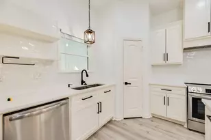 5928 Walraven Cir, Fort Worth, TX 76133 - Photo 11