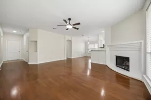 2101 Turtle Cove Dr, Mansfield, TX 76063 - Photo 5