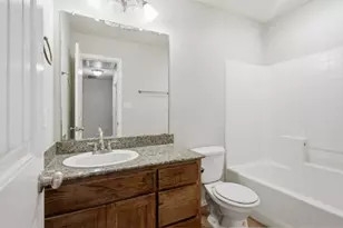 2320 Bloomfield Dr, Arlington, TX 76012 - Photo 19