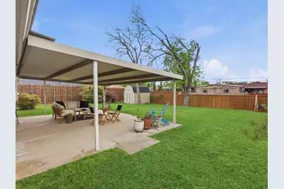 2613 W Rochelle Road, Irving, TX 75062 - Photo 17