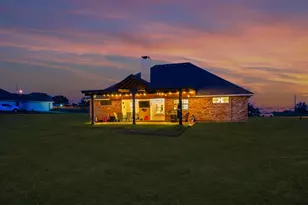 116 Creekview Cir, Maypearl, TX 76064 - Photo 3