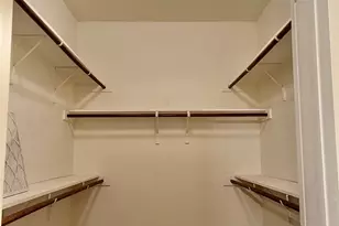 2713 Troutt Dr, Carrollton, TX 75010 - Photo 15