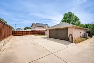 1417 Berne Ln, Lewisville, TX 75067 - Photo 25