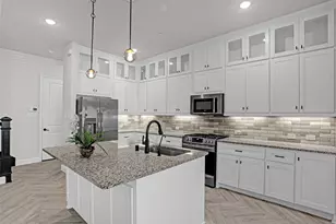 1914 Melinda Ln, Farmers Branch, TX 75234 - Photo 5