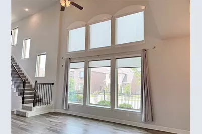 6914 Birch Creek Drive, Irving, TX 75063 - Photo 9