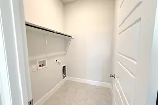 6914 Birch Creek Dr, Irving, TX 75063 - Photo 37