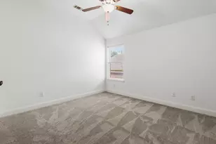 8401 Foothill Dr, Plano, TX 75024 - Photo 21