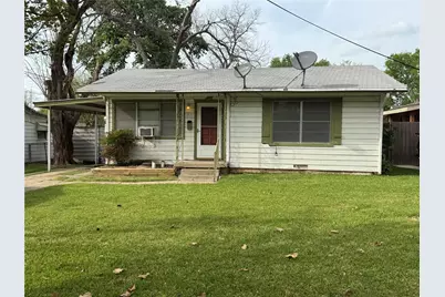 831 Cedar Drive, Mesquite, TX 75149 - Photo 1